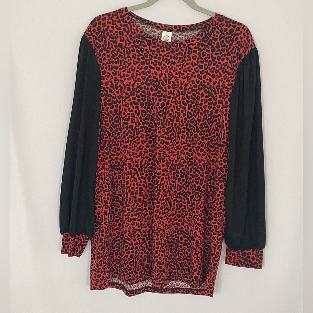 Sunshine and Rodeo brand women’s dress shirt